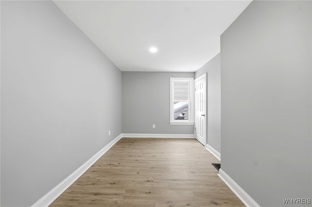 52 Pound Street, Lockport City, NY 14094