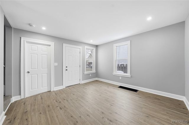 52 Pound Street, Lockport City, NY 14094