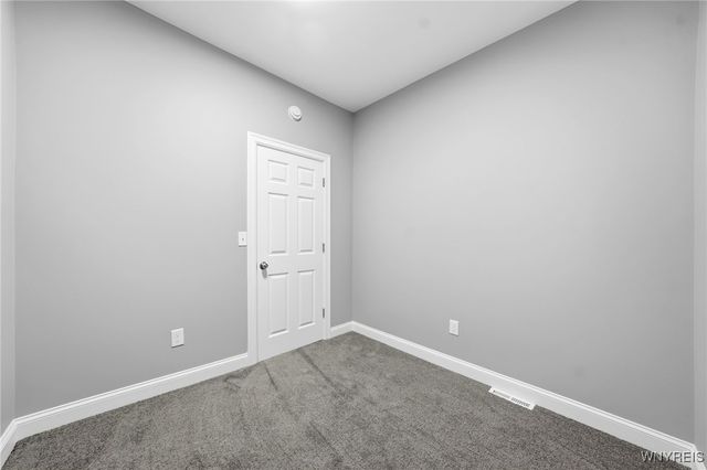 52 Pound Street, Lockport City, NY 14094