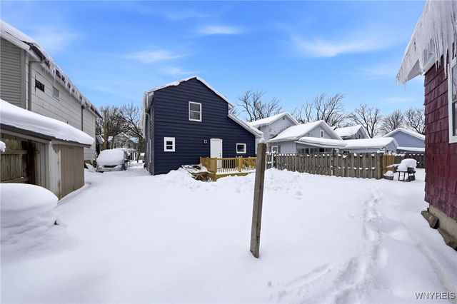 52 Pound Street, Lockport City, NY 14094