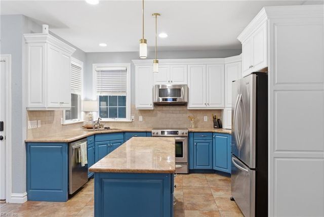6721 Crittenden RD, Suffolk, VA 23432