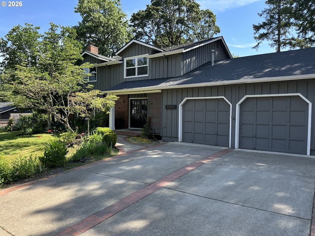 7670 Sw DANIELLE Ave, Beaverton, OR 97008