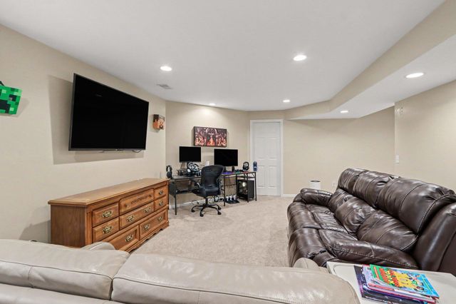 4346 Buttercup Street, Galesburg, MI 49053