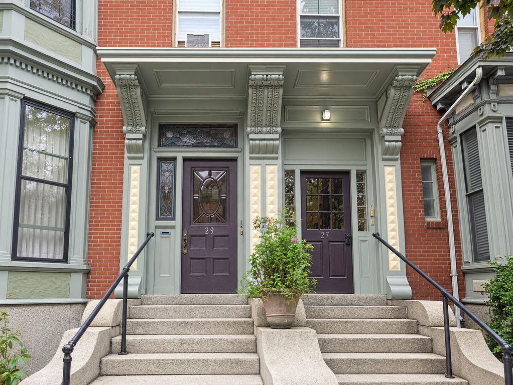 29 Deering Street 3, Portland, ME 04101 — photo 3