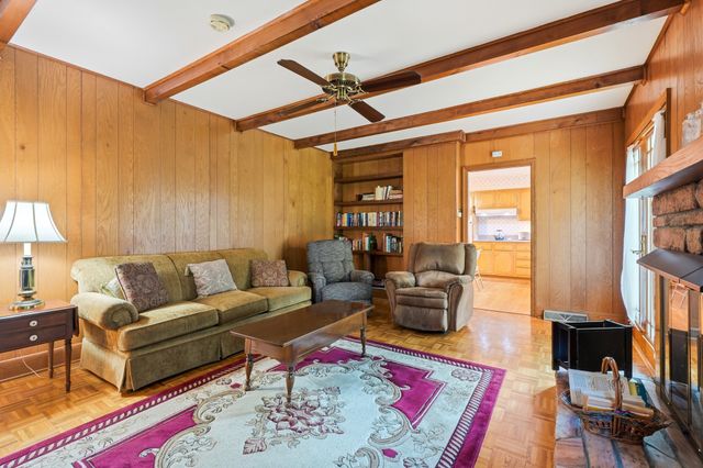 481 Broadwell Dr, Nashville, TN 37220