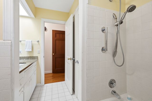481 Broadwell Dr, Nashville, TN 37220