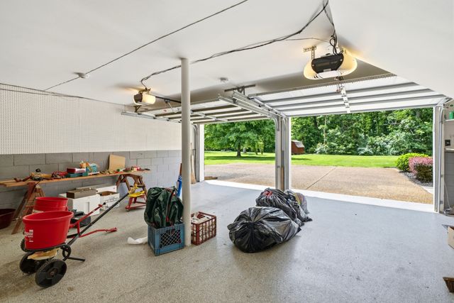 481 Broadwell Dr, Nashville, TN 37220
