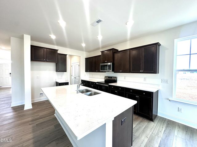 296 Peach Grove Way, Lillington, NC 27546