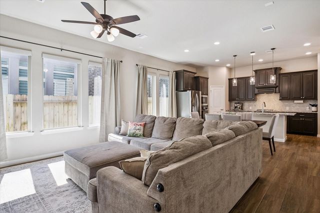 388 Rise Lane, Montgomery, TX 77316
