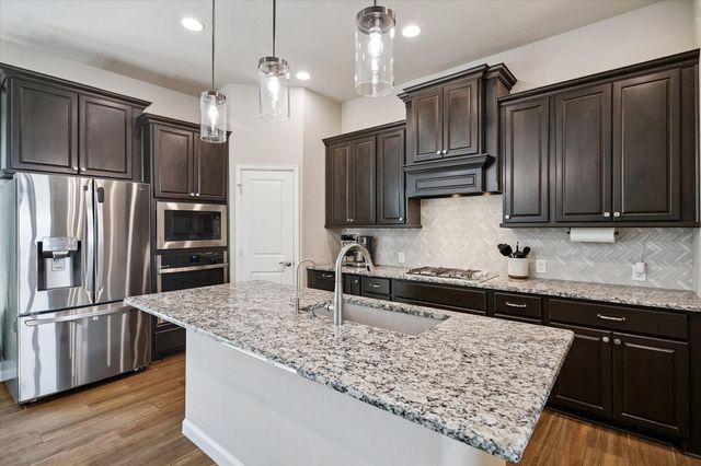 388 Rise Lane, Montgomery, TX 77316
