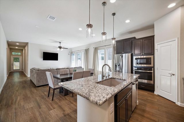 388 Rise Lane, Montgomery, TX 77316
