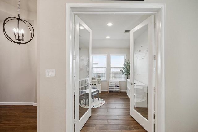 388 Rise Lane, Montgomery, TX 77316