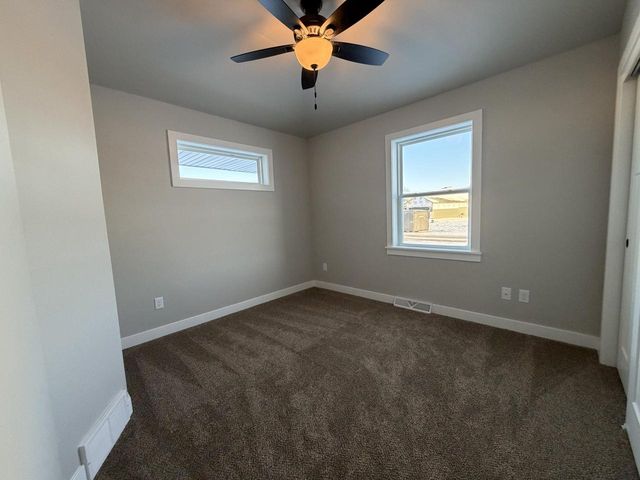 11 Wisteria CORNER, Fond Du Lac, WI 54935