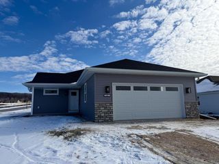 11 Wisteria CORNER, Fond Du Lac, WI 54935