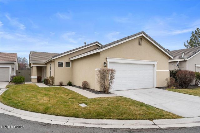 10482 Summershade Lane, Reno, NV 89521