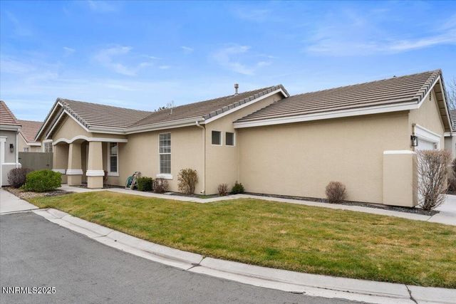 10482 Summershade Lane, Reno, NV 89521