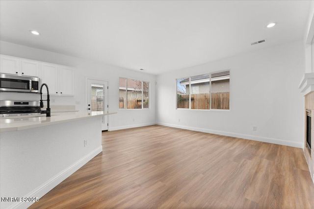 10482 Summershade Lane, Reno, NV 89521