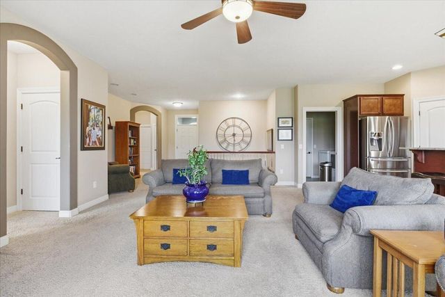 1465 ABERCORN Drive, Council Bluffs, IA 51503