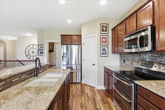 1465 ABERCORN Drive, Council Bluffs, IA 51503