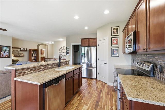 1465 ABERCORN Drive, Council Bluffs, IA 51503