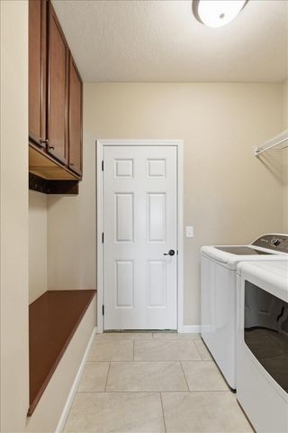 1465 ABERCORN Drive, Council Bluffs, IA 51503