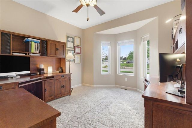 1465 ABERCORN Drive, Council Bluffs, IA 51503