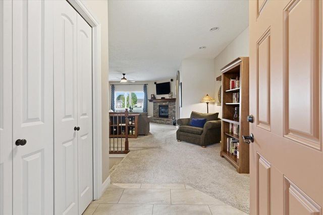 1465 ABERCORN Drive, Council Bluffs, IA 51503