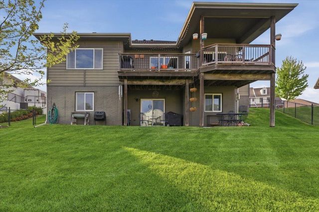 1465 ABERCORN Drive, Council Bluffs, IA 51503