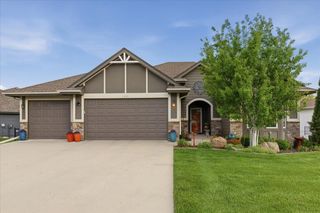 1465 ABERCORN Drive, Council Bluffs, IA 51503