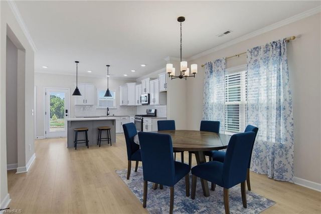 1403 Prospect Hill Street, Kernersville, NC 27284