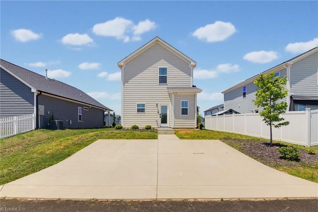 1403 Prospect Hill Street, Kernersville, NC 27284