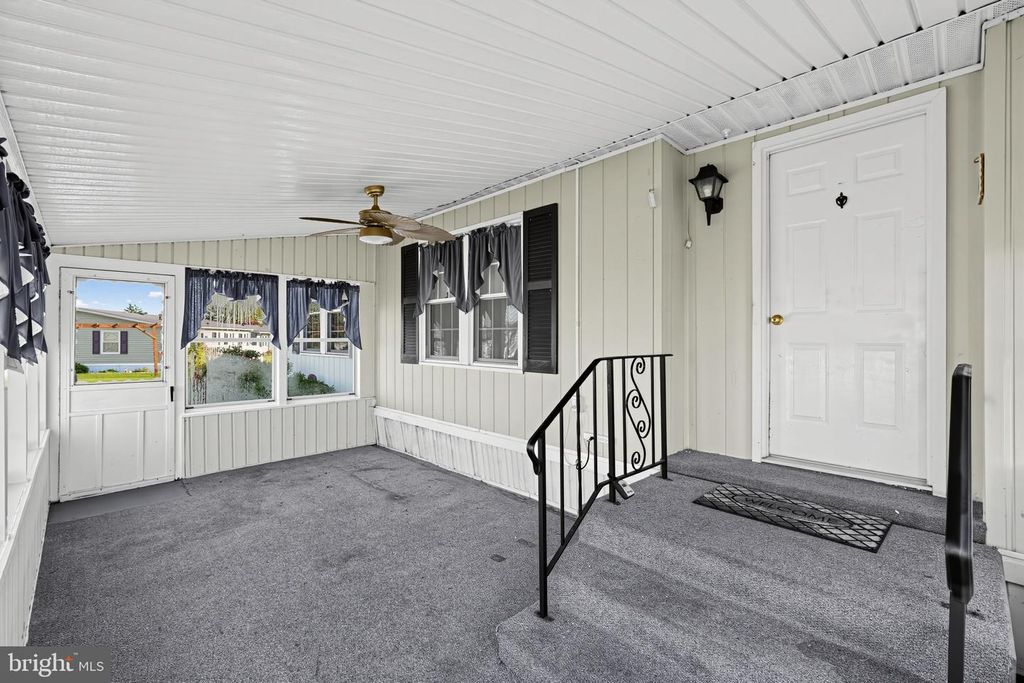 322 RUNNING BROOK RD, NORTH WALES, PA 19454 — photo 2