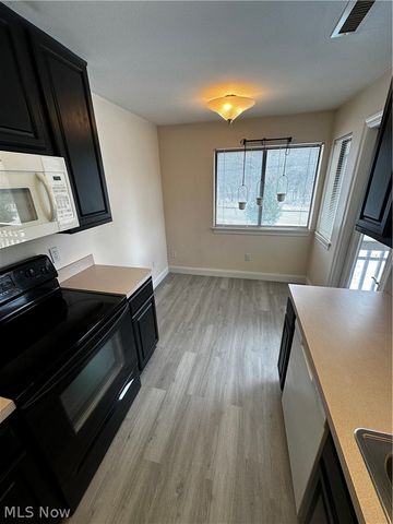 3800 Rosemont Boulevard 116 C, Fairlawn, OH 44333