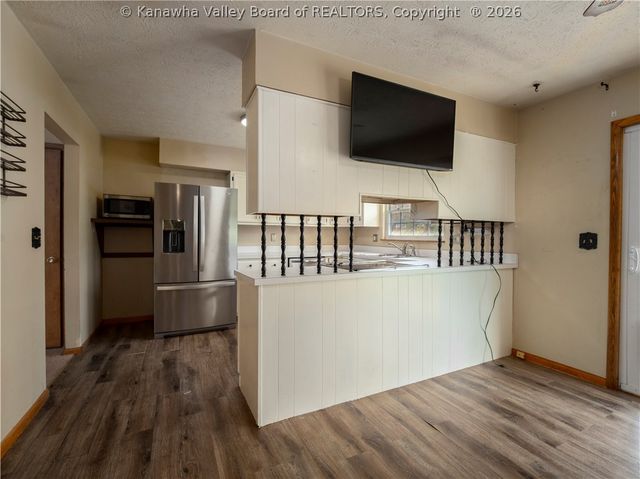 9 Marty Lane, St Albans, WV 25177