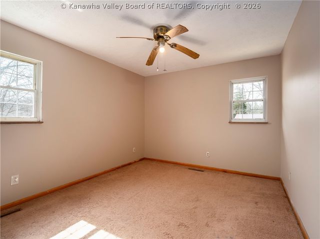 9 Marty Lane, St Albans, WV 25177