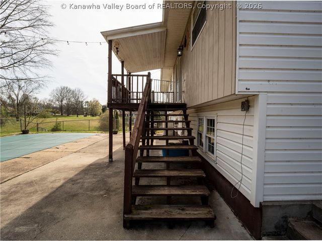 9 Marty Lane, St Albans, WV 25177