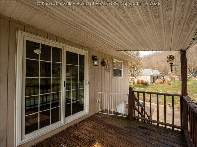 9 Marty Lane, St Albans, WV 25177