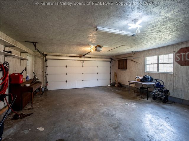 9 Marty Lane, St Albans, WV 25177