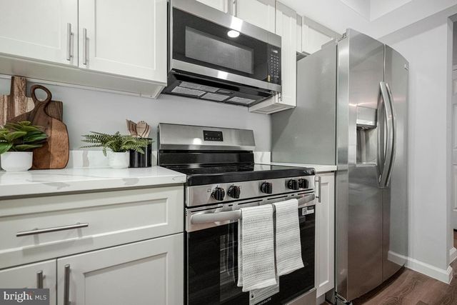 4216 MOCKINGBIRD CIR, Waldorf, MD 20603