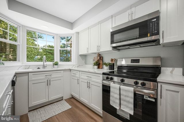 4216 MOCKINGBIRD CIR, Waldorf, MD 20603