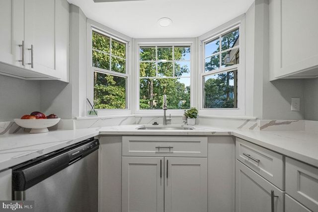 4216 MOCKINGBIRD CIR, Waldorf, MD 20603