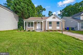 4216 MOCKINGBIRD CIR, Waldorf, MD 20603