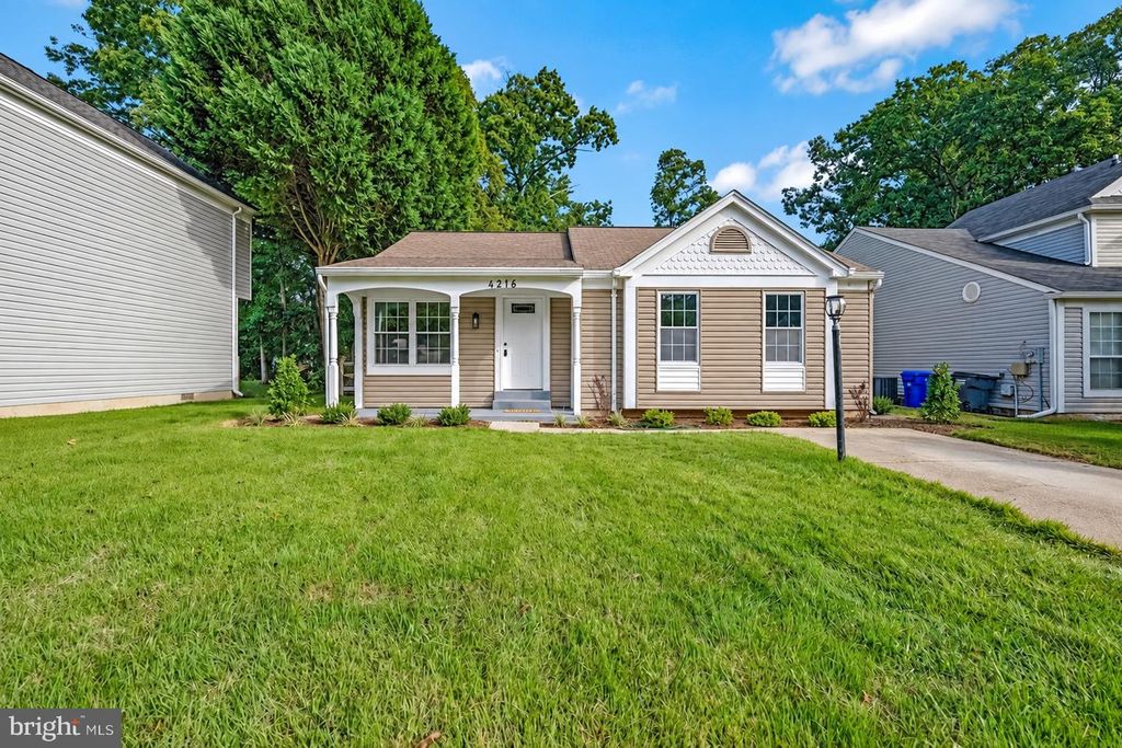 4216 MOCKINGBIRD CIR, Waldorf, MD 20603
