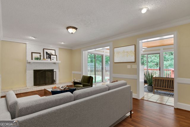 2020 Heatherdale Lane SW, Marietta, GA 30064