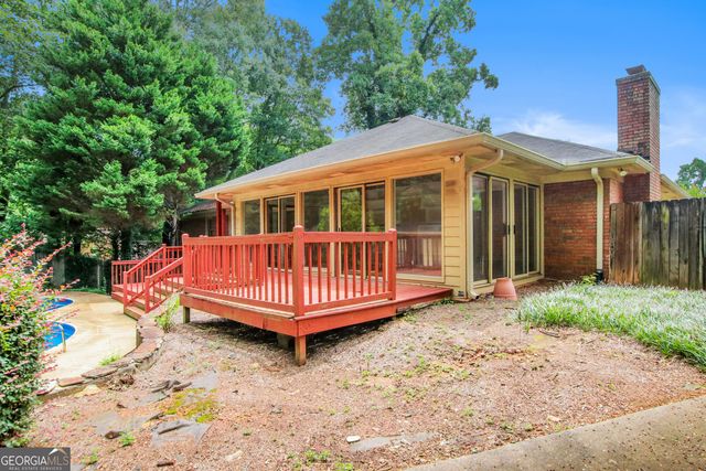 2020 Heatherdale Lane SW, Marietta, GA 30064