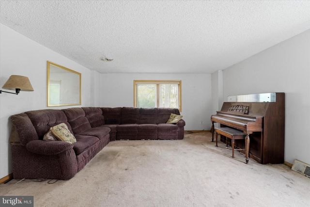 2641 MAXWELL ST, Philadelphia, PA 19152