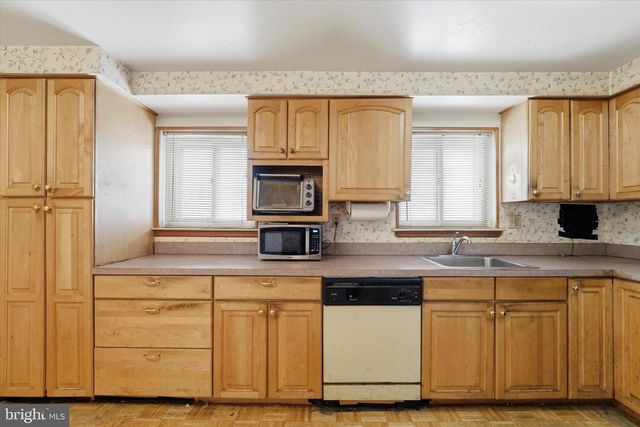 2641 MAXWELL ST, Philadelphia, PA 19152