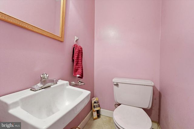 2641 MAXWELL ST, Philadelphia, PA 19152