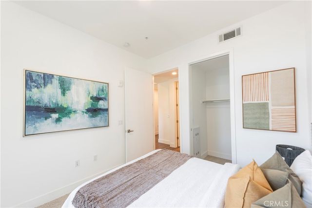 709 E Walnut Street 420, Pasadena, CA 91101