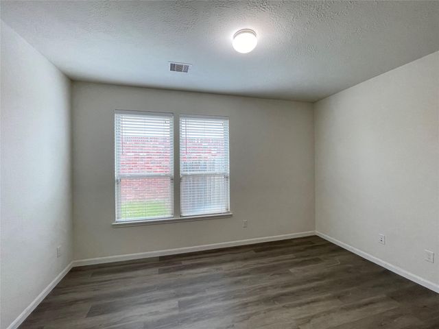28519 Willow Orchard Lane, Katy, TX 77494